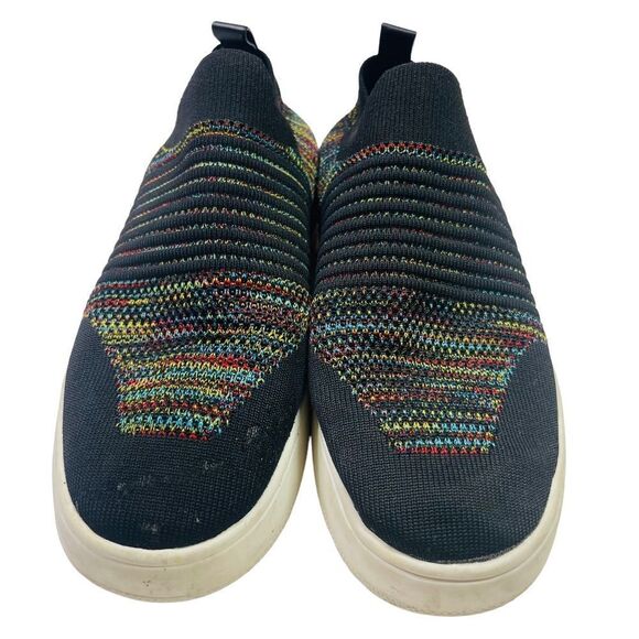 Steve Madden Gillis-C Slip-On Sneakers  - Size 6 - Picture 6 of 13